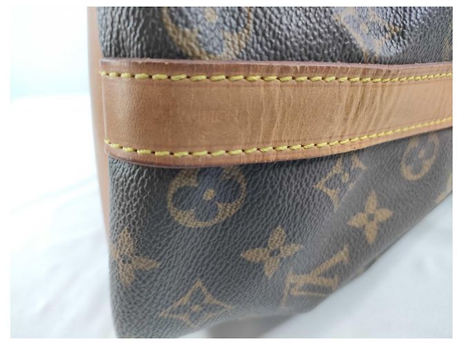 Louis Vuitton Petit Noe Monogram Canvas Marrone - vista 5