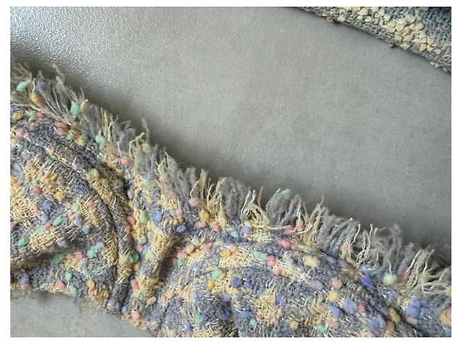 Completo gonna e top bustier in tweed Chanel Rosa Grigio Crudo Giallo Blu chiaro - vista 11