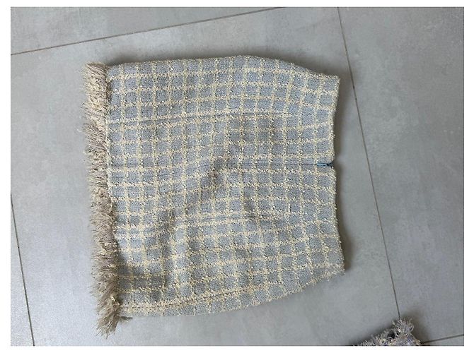 Completo gonna e top bustier in tweed Chanel Rosa Grigio Crudo Giallo Blu chiaro - vista 2