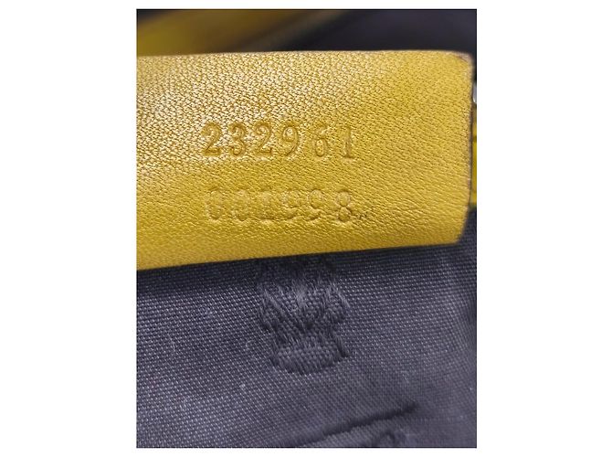Borsa Gucci Charmy Hobo Monogram in pelle gialla Giallo - vista 14