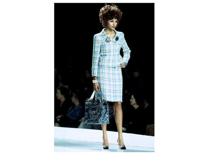 Timeless Minifalda Chanel en Tweed SS97 - vista 2