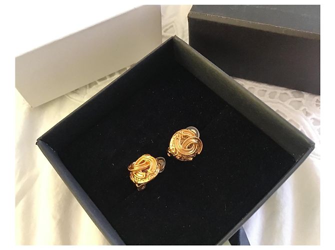 Pendientes Chanel CC Clip-On Dorado - vista 8