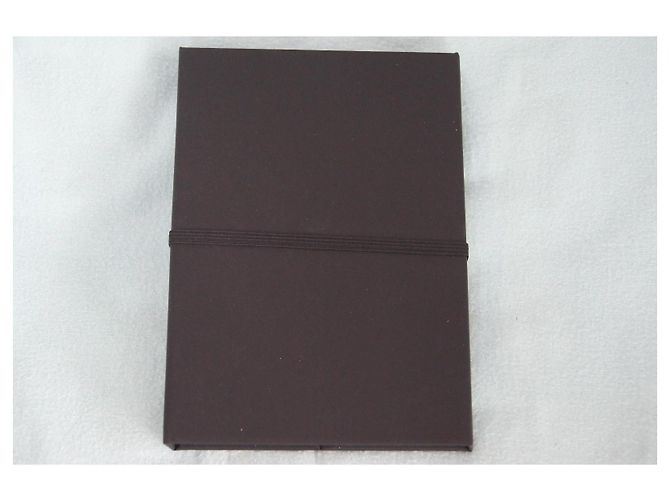 Set cancelleria Chanel con taccuino e penna Nero Bianco Rosso Beige - vista 3