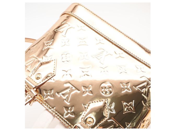Borsa Louis Vuitton Monogram Alma BB Cuivre Bronzo - vista 5