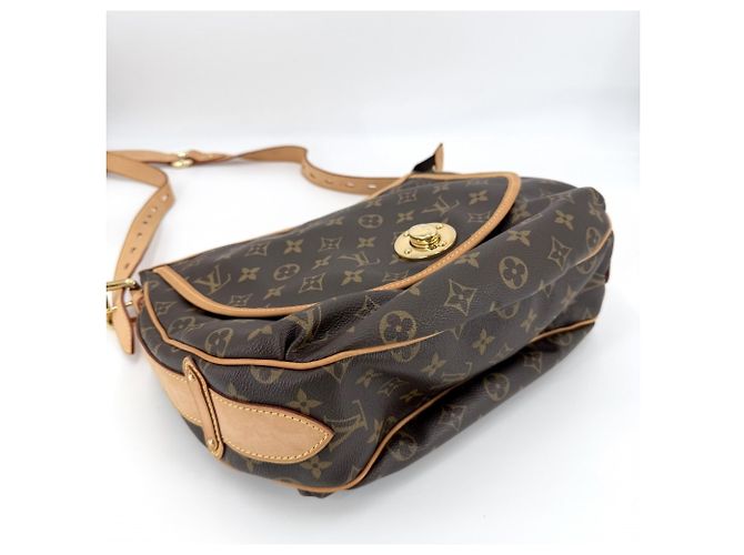 Borsa a tracolla Louis Vuitton Tulum GM da donna Marrone - vista 3
