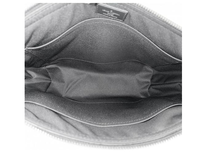 Borsa a tracolla Louis Vuitton Odyssey Messenger PM Nero - vista 4