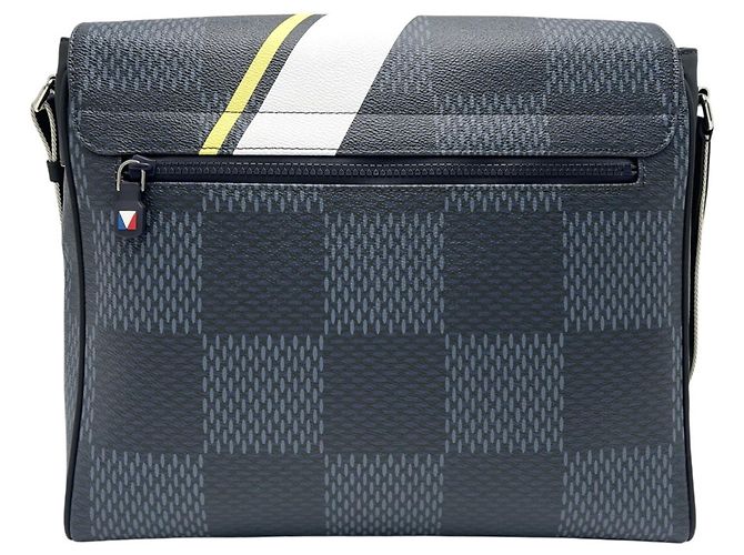 Borsa a tracolla Louis Vuitton Damier Cobalt Latitude District MM Blu navy - vista 2