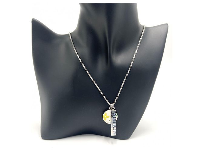 Collana con pendente Louis Vuitton Monogram Play Argento - vista 3