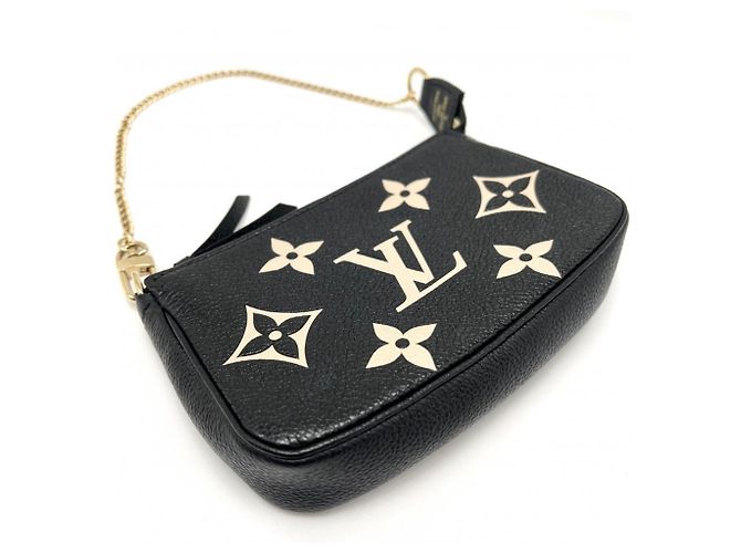 Louis Vuitton Mini Pochette Accessoires Nero - vista 3
