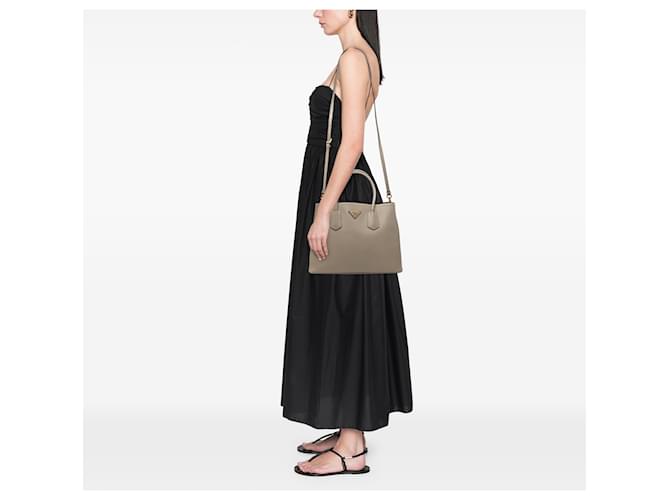 Prada Borsa Saffiano Cuir Double Grigio Medium Marrone - vista 6