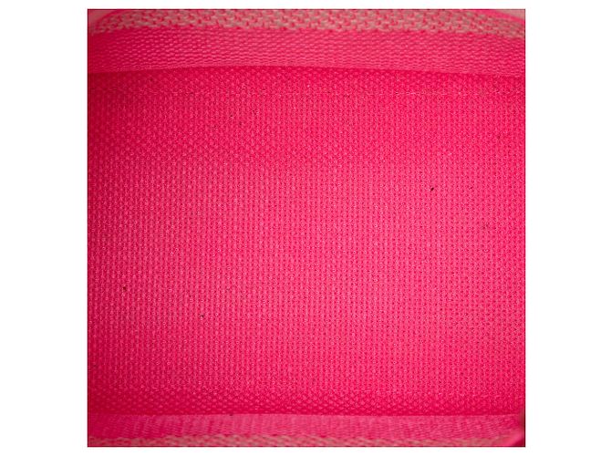 Lady D Lite em tela Toile De Jouy bordada rosa, tamanho Medium, Dior - vista 4