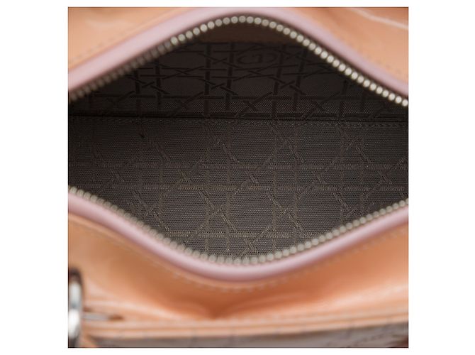 Dior Marrone Medium Patent Cannage Lady Dior Carne - vista 4