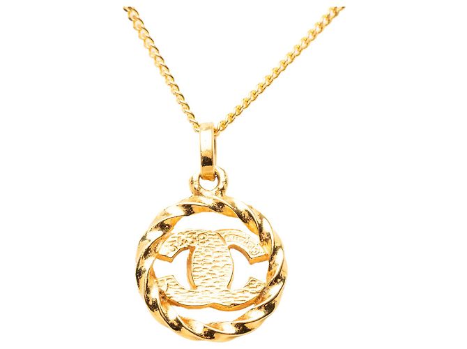 Collana con pendente rotondo Chanel Gold CC placcato oro e strass D'oro - vista 2