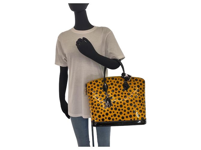 Borsa Louis Vuitton Vintage Monogram Vernis Lockit MM Nero Giallo - vista 7