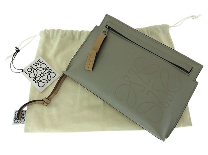 Loewe Anagram Mini T Pouch - Ansicht 7