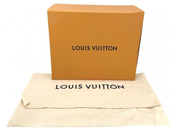 Borsa Tote OnTheGo MM da donna Louis Vuitton Marrone - vista 8