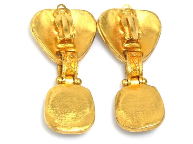 Orecchini a clip Chanel rosso scuro e oro D'oro Bordò - vista 4