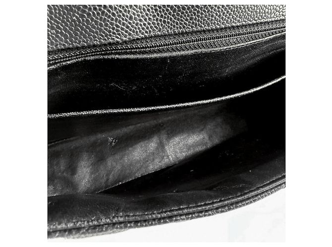 Timeless Borsa a Spalla Chanel Black Matelassé Nero - vista 5