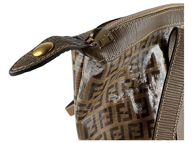 Borsa a tracolla in pelle Fendi Zucchino Marrone - vista 6