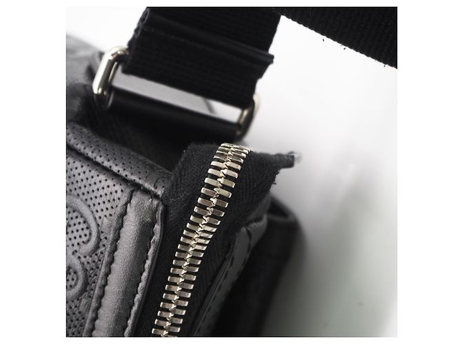 Bolsa de ombro GUCCI GG com relevo Preto - vista 10