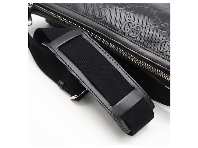 Bolsa de ombro GUCCI GG com relevo Preto - vista 4