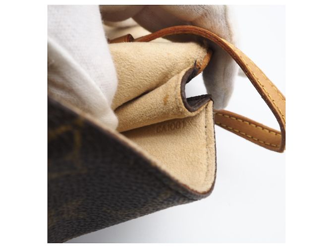 Louis Vuitton Monogram Pochette Twin PM M51854 Marrone - vista 12