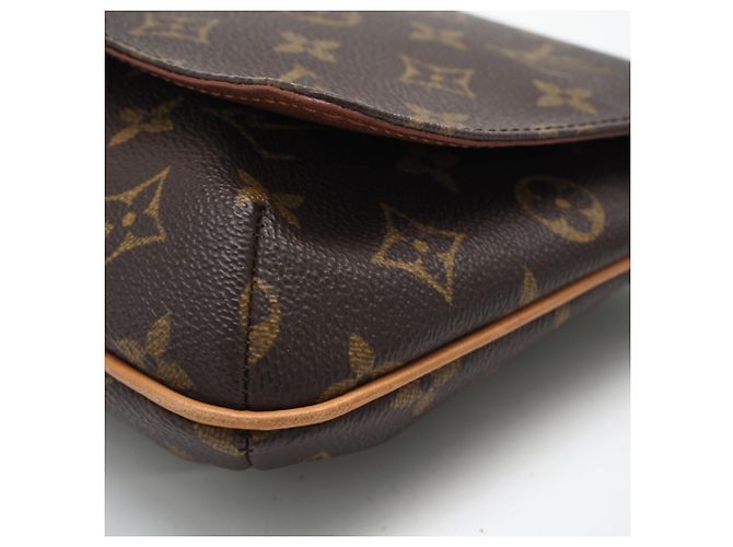 Borsa a tracolla Louis Vuitton Monogram Musette Tango Marrone - vista 9