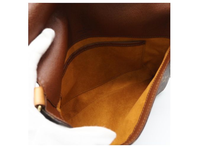 Borsa a tracolla Louis Vuitton Monogram Musette Tango Marrone - vista 12