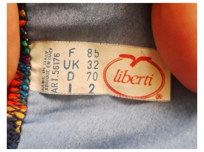 Autre Marque Liberti Beachwear einteiliger Badeanzug in Blau mit Blumenprint - Ansicht 16