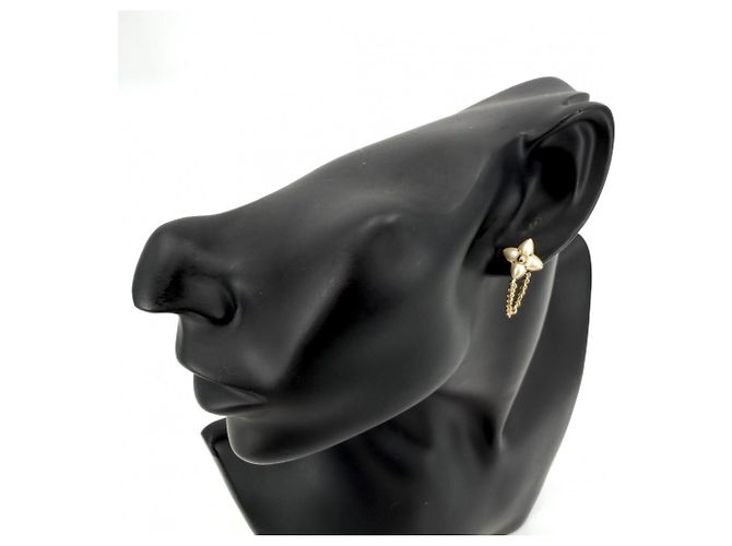 Louis Vuitton Ohrstecker in Gold und Weiß für Damen Golden - Ansicht 4