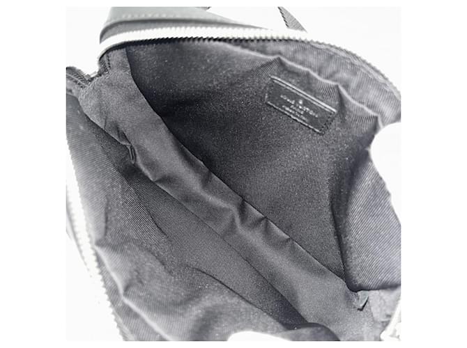 Bumbag Pochette taille Monogram Eclipse Louis Vuitton Noir - vue 4