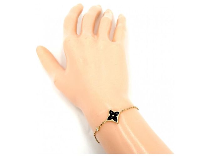 Bracciale Charm Louis Vuitton Star Blossom BB Nero D'oro - vista 3