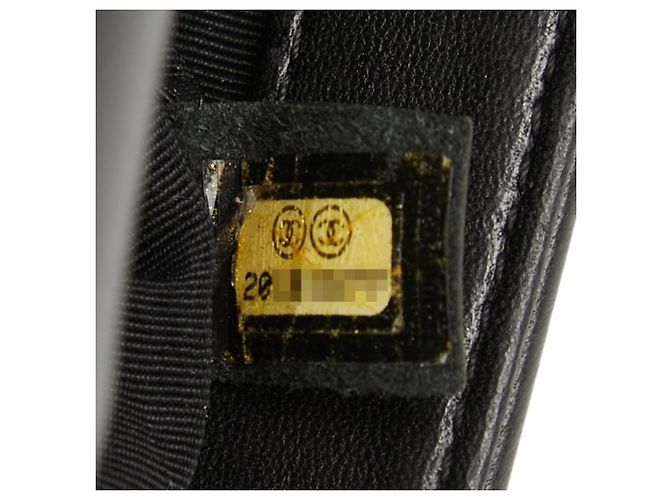 Le Boy Bolsa de Alça Chanel Boy Matelassé Coco Mark Chain Preto - vista 14