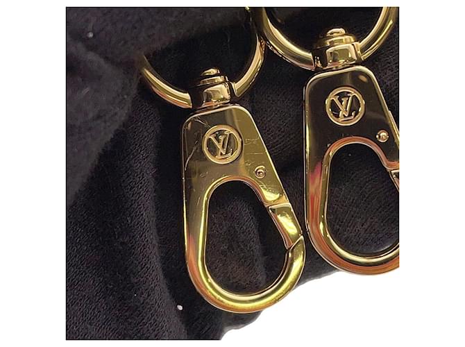 Borsa Louis Vuitton Capucines EW MINI Nero - vista 14
