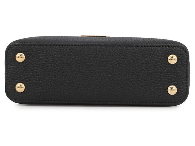 Borsa Louis Vuitton Capucines EW MINI Nero - vista 3