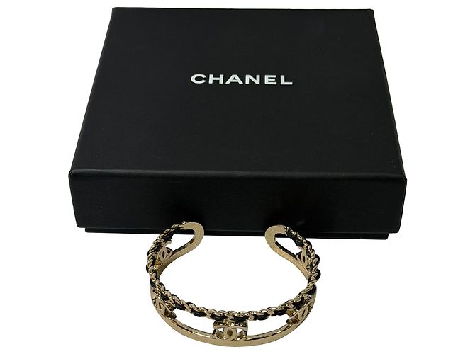 Timeless Bracciale Chanel CC Chain Accent in metallo dorato D'oro - vista 7