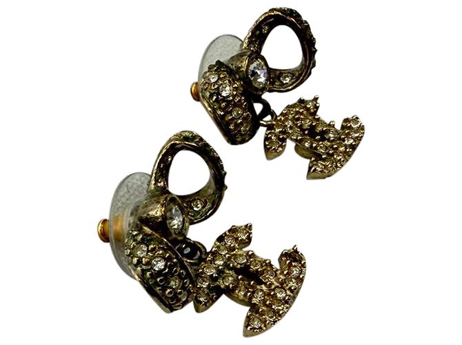 Timeless Orecchini Chanel Crystal CC Bow Drop in metallo dorato Stampa python - vista 3