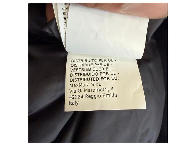 Max Mara The Cube Water-Repellent Jacket in Black Polyester - view 9