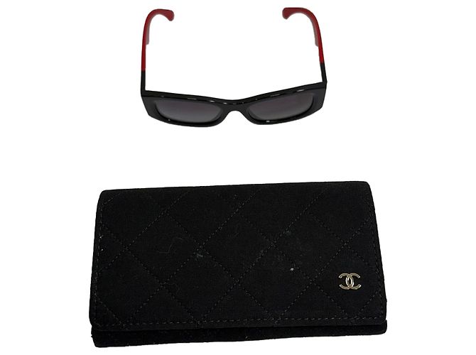 Timeless Occhiali da sole rettangolari Chanel Two Toned in acetato nero - vista 6
