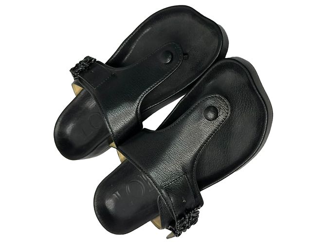 Ciabatte Thong Loewe Ease Embellished in Pelle di Agnello Nera Nero - vista 7
