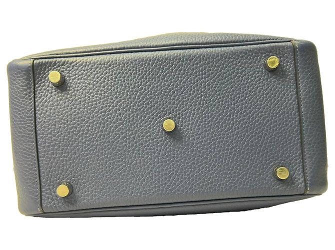 Borsa a tracolla Hermès Lindy 26 in pelle blu navy - vista 5