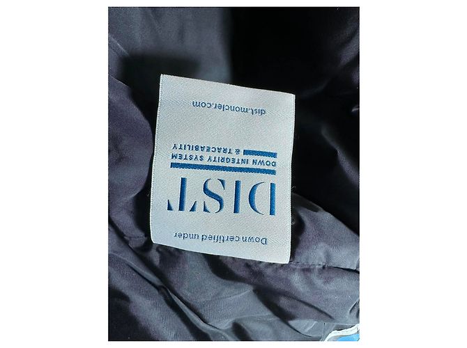 Jaqueta acolchoada Moncler Lioran com capuz em poliamida preta Preto - vista 16