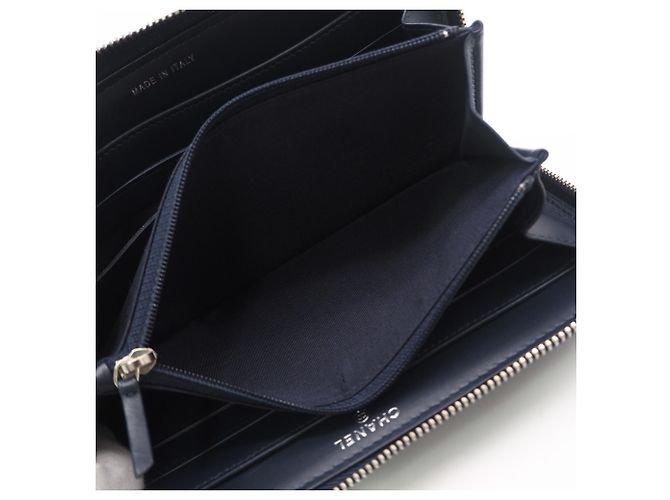 Chanel Camellia Long Wallet aus Navy-Lammleder Marineblau - Ansicht 10