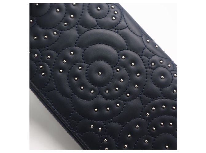 Chanel Camellia Long Wallet aus Navy-Lammleder Marineblau - Ansicht 3