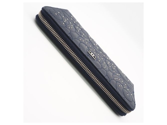 Chanel Camellia Long Wallet aus Navy-Lammleder Marineblau - Ansicht 5