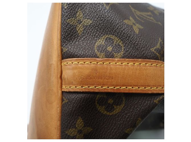 Noe Borsa a Spalla Louis Vuitton Monogram Petit Noé Marrone - vista 15