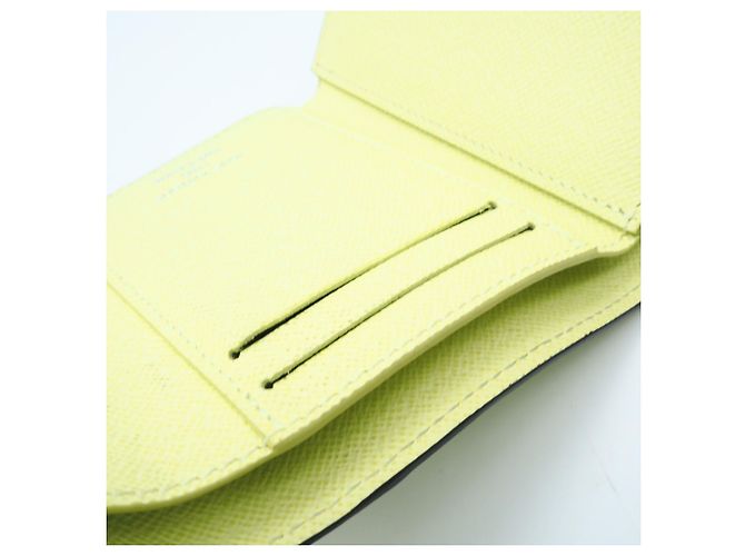 Louis Vuitton Taigarama Victor Wallet Lemon Gelb - Ansicht 14