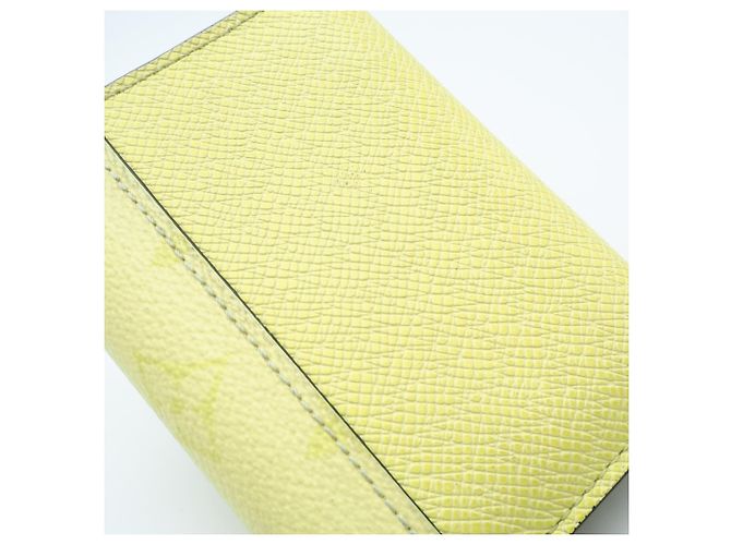 Louis Vuitton Taigarama Victor Wallet Lemon Gelb - Ansicht 3