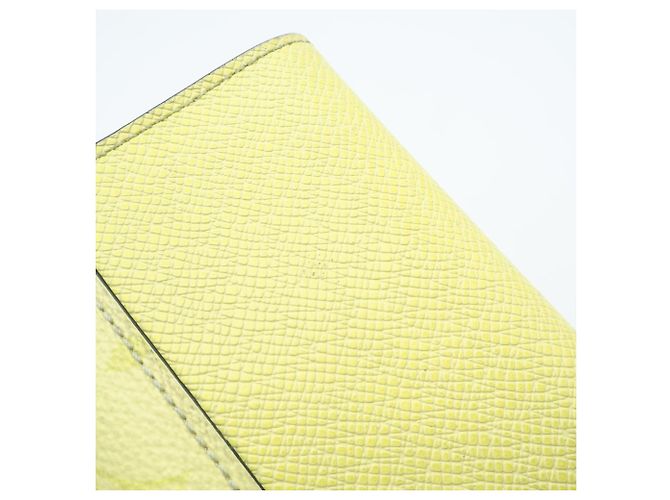 Louis Vuitton Taigarama Victor Wallet Lemon Gelb - Ansicht 4