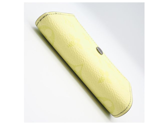 Louis Vuitton Taigarama Victor Wallet Lemon Gelb - Ansicht 7